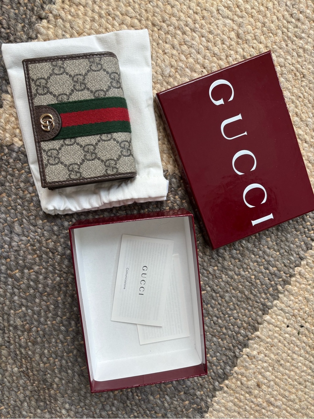 Gucci Ophelia wallet as new
100% authentic - Picture 4 of 6